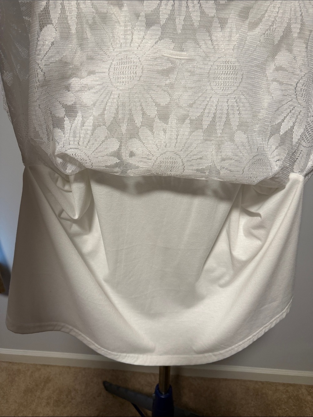 Bloomchic White Daisy-Embroidered Sleeveless Tank - Picture 6 of 6